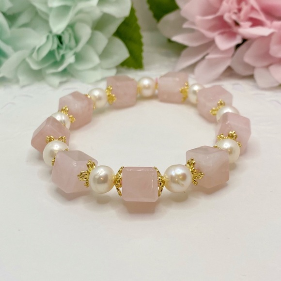 Nature Rose Quartz Pearl bracelet - Picture 1 of 11